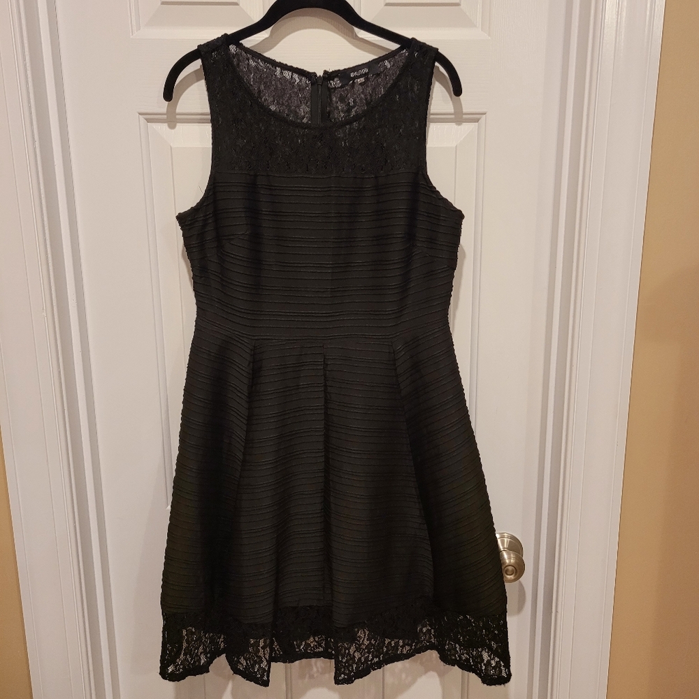 41 Hawthorn Little Black Dress